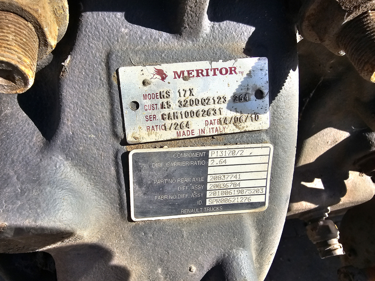 后轴 RENAULT P13170 MS17X / RSS1344C / RATIO: 2.64 / 20837741 20836794：图7