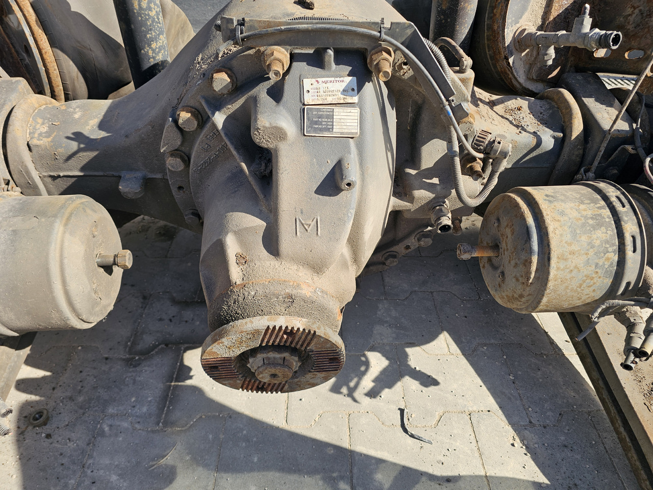 后轴 RENAULT P13170 MS17X / RSS1344C / RATIO: 2.64 / 20837741 20836794：图6