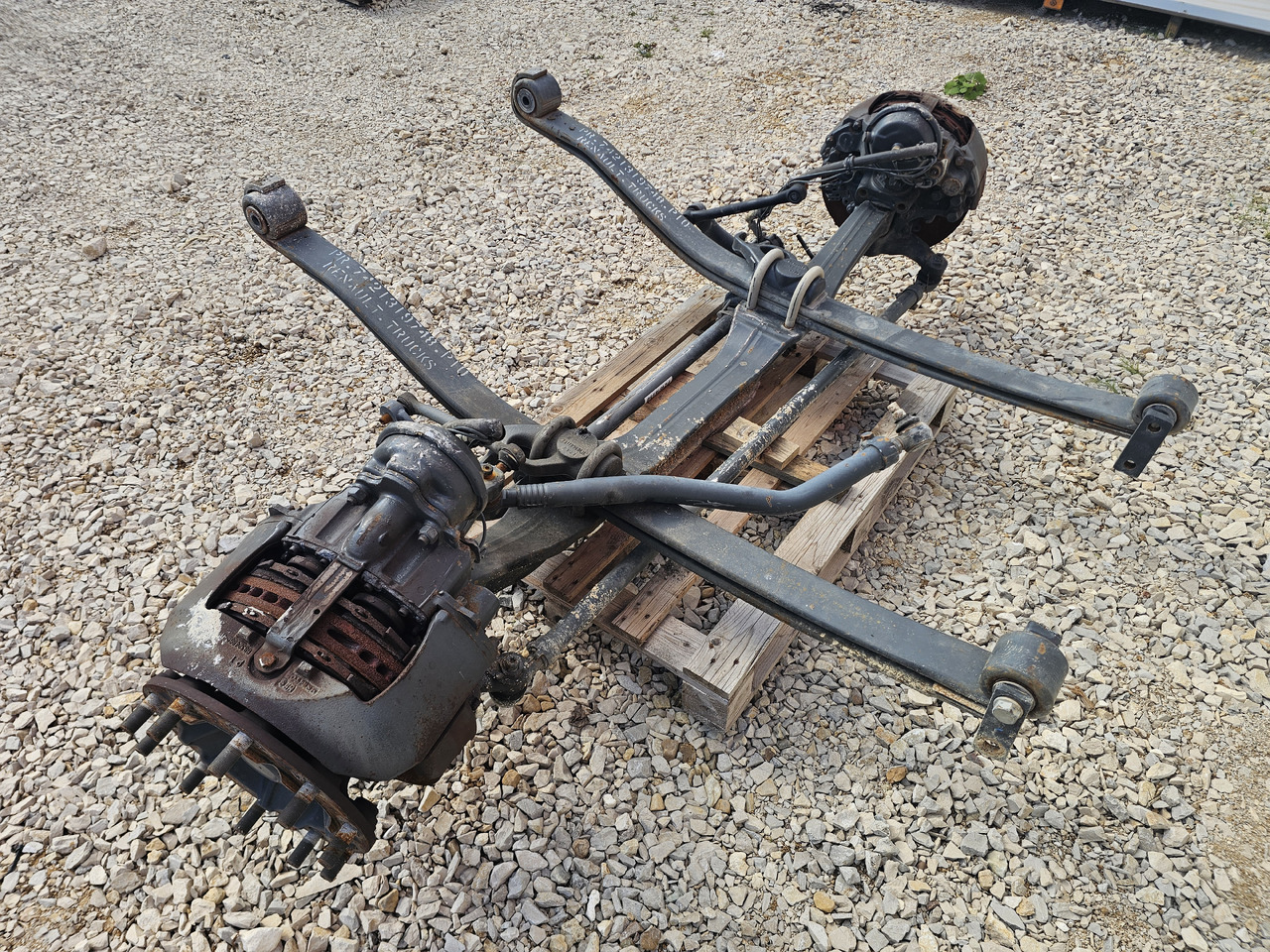 RENAULT RANGE T EURO 6 / COMPLETE FRONT AXLE - 前轴:图5 RENAULT RANGE T EURO 6 / COMPLETE FRONT AXLE - 前轴:图5