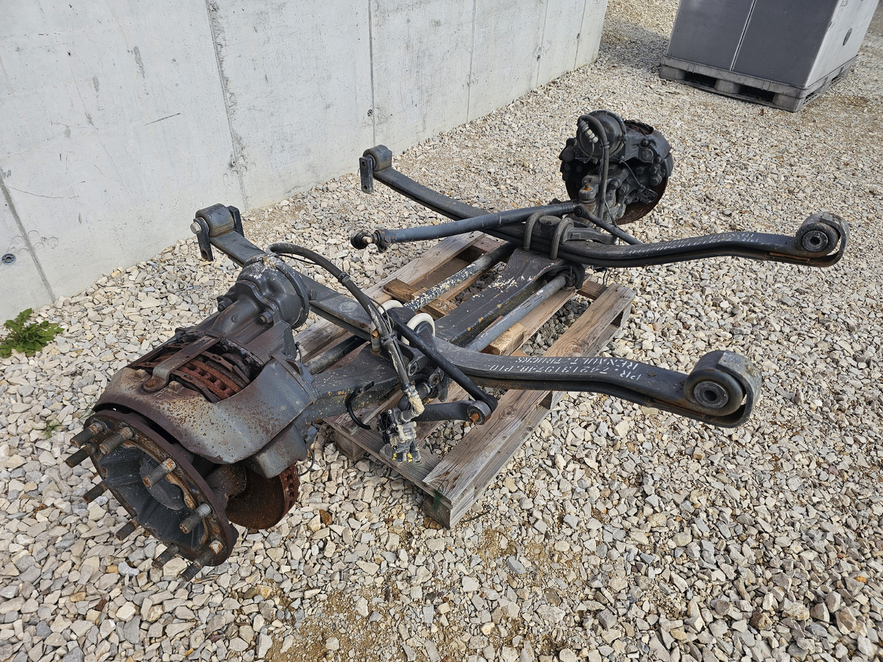 RENAULT RANGE T EURO 6 / COMPLETE FRONT AXLE - 前轴:图3 RENAULT RANGE T EURO 6 / COMPLETE FRONT AXLE - 前轴:图3
