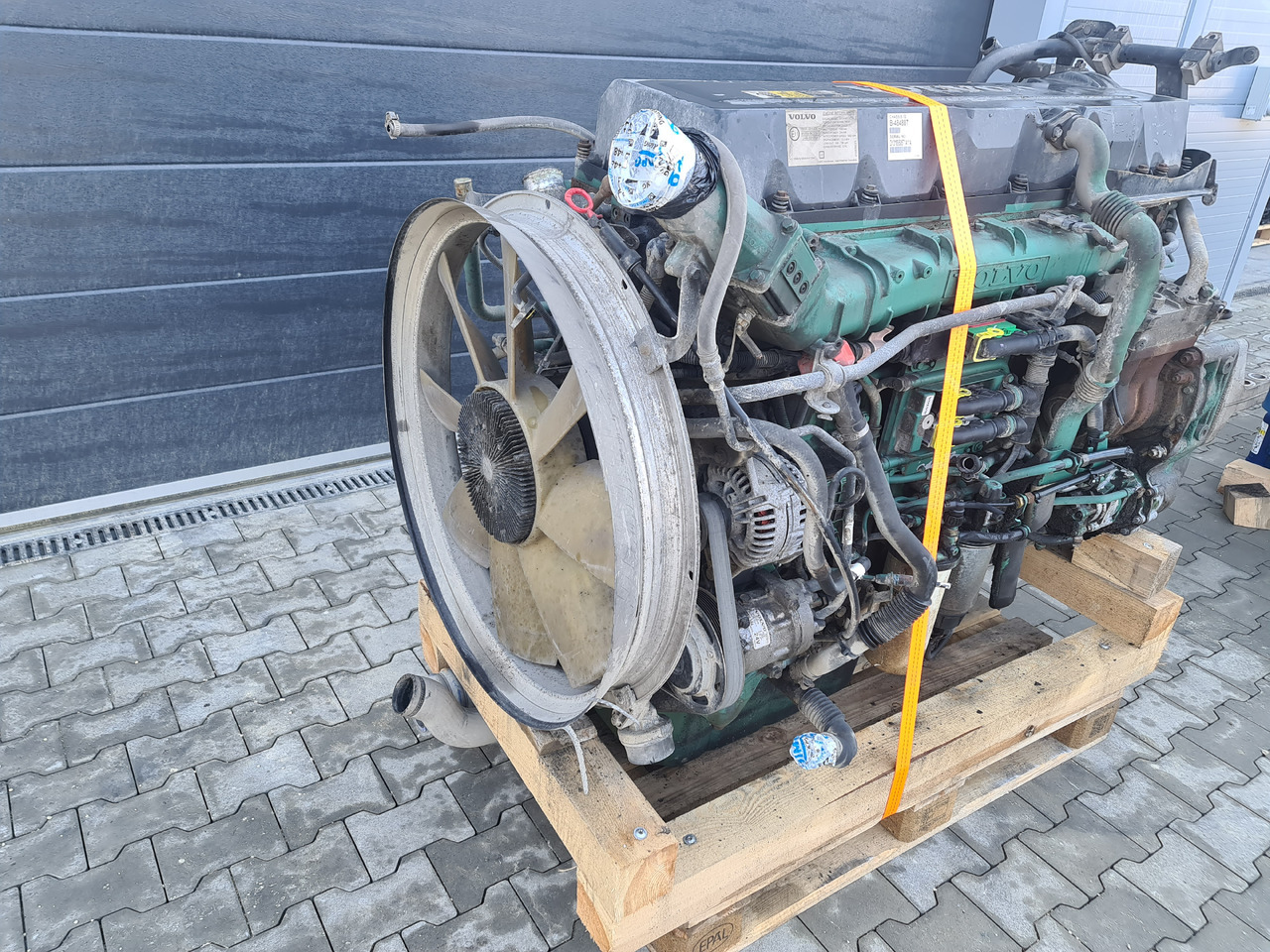 VOLVO FH FM ENGINE D13A 360 EC06 / COMPLETE - 发动机:图2 VOLVO FH FM ENGINE D13A 360 EC06 / COMPLETE - 发动机:图2