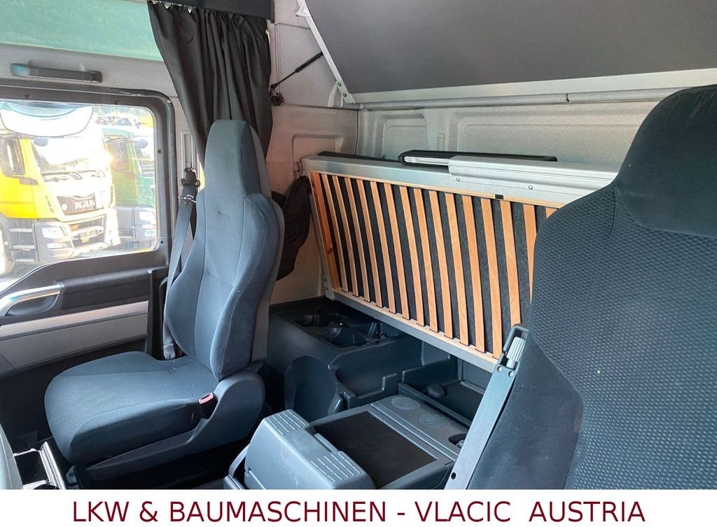 MAN THX 18.480 / Retarder / Standklima MAN TGX 18.480 / Retarder / Standklima - 牵引车:图4 MAN THX 18.480 / Retarder / Standklima MAN TGX 18.480 / Retarder / Standklima - 牵引车:图4