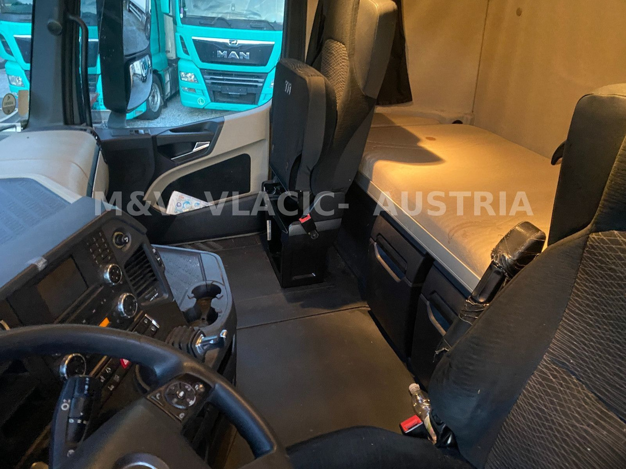 Mercedes-Benz 2542 - 集装箱运输车/ 可拆卸车身的卡车:图5 Mercedes-Benz 2542 - 集装箱运输车/ 可拆卸车身的卡车:图5