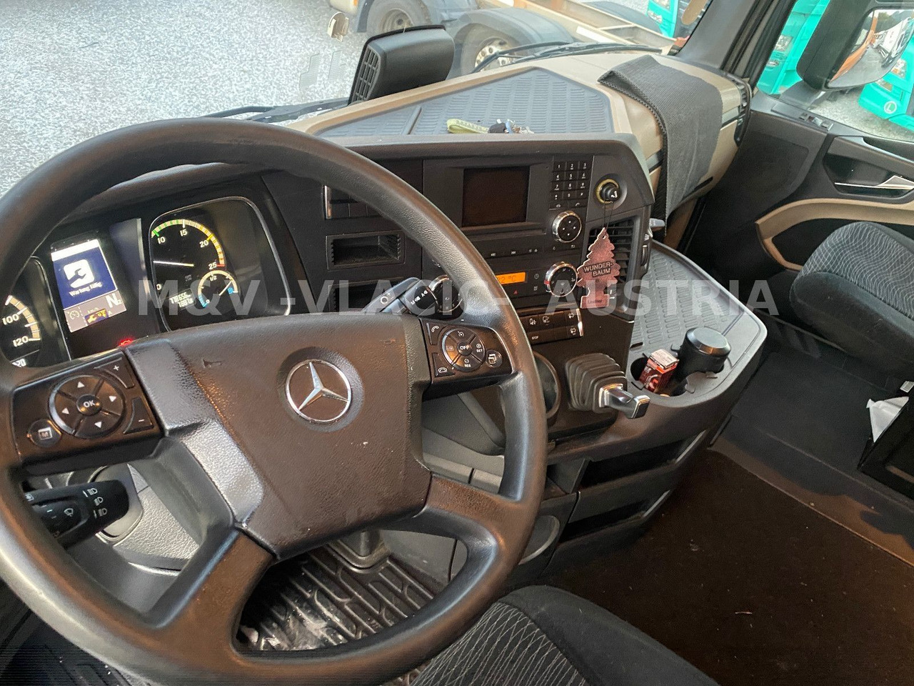Mercedes-Benz 2542 - 集装箱运输车/ 可拆卸车身的卡车:图4 Mercedes-Benz 2542 - 集装箱运输车/ 可拆卸车身的卡车:图4