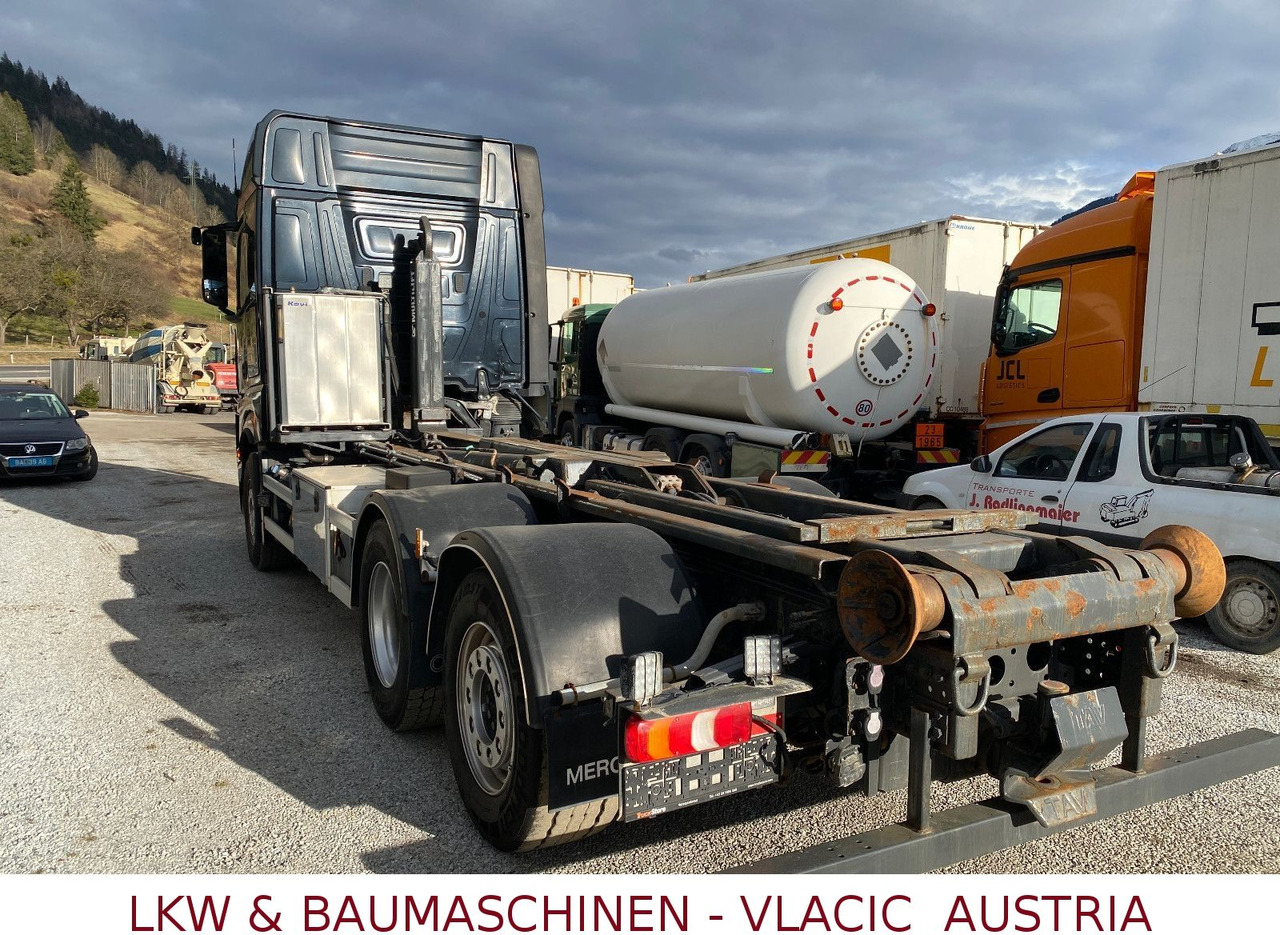 吊钩升降车 Mercedes-Benz 2563：图13