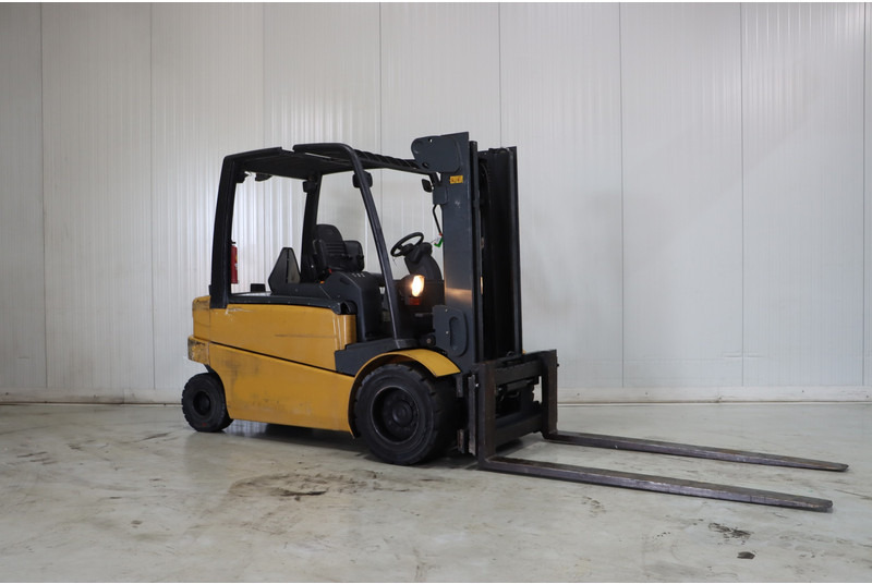 Caterpillar EP50 - 电动叉车:图1 Caterpillar EP50 - 电动叉车:图1