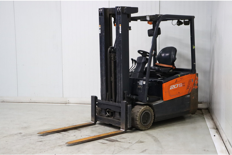 Doosan B20T-7 - 电动叉车:图4 Doosan B20T-7 - 电动叉车:图4