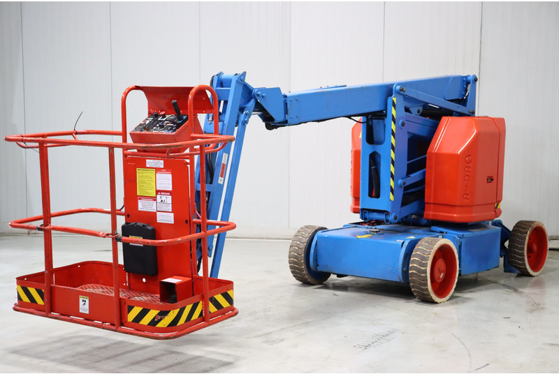 Genie Z34/22N - 铰接臂:图4 Genie Z34/22N - 铰接臂:图4