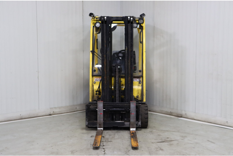 Hyster J2.0XN - 电动叉车:图3 Hyster J2.0XN - 电动叉车:图3