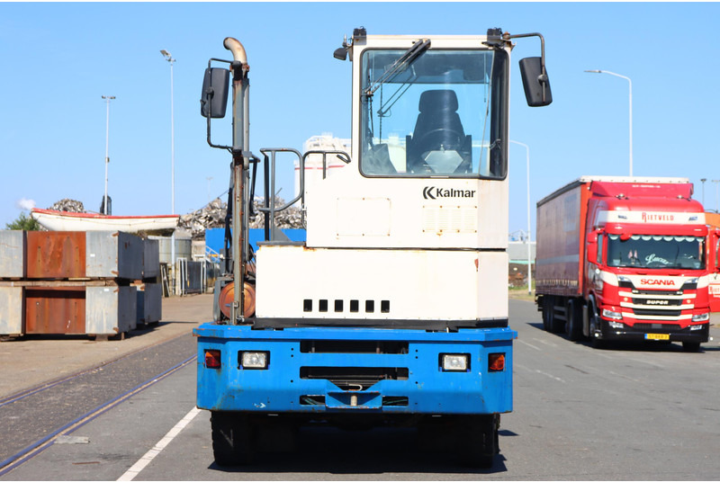 Kalmar TRX182A - 码头牵引车:图2 Kalmar TRX182A - 码头牵引车:图2