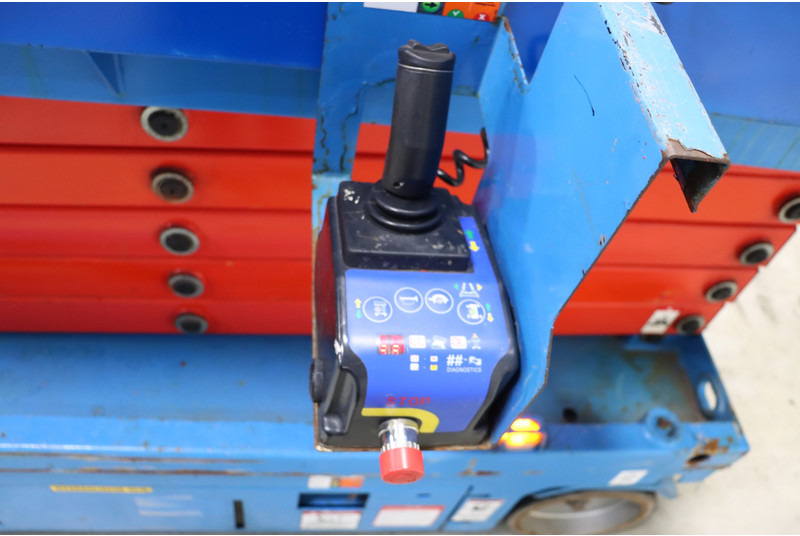 Mantall XE140W - 剪式升降机:图2 Mantall XE140W - 剪式升降机:图2