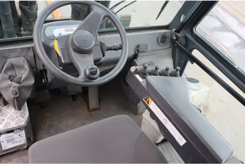 TCM FD80-2 - 柴油叉车:图2 TCM FD80-2 - 柴油叉车:图2