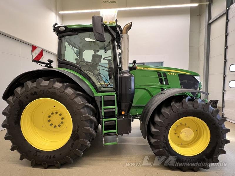 John Deere 6250R CommandPro - 拖拉机:图5 John Deere 6250R CommandPro - 拖拉机:图5