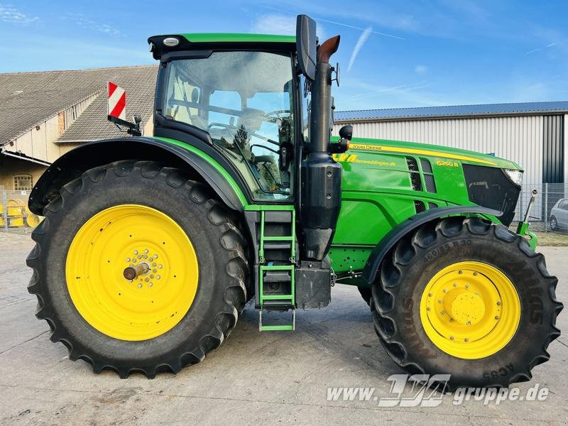 John Deere 6250R ULTIMATE CommandPro - 拖拉机:图4 John Deere 6250R ULTIMATE CommandPro - 拖拉机:图4