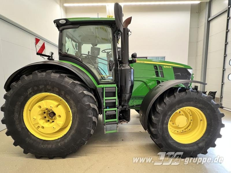 John Deere 6250R ULTIMATE CommandPro - 拖拉机:图5 John Deere 6250R ULTIMATE CommandPro - 拖拉机:图5