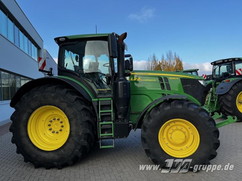 John Deere 6250R ULTIMATE CommandPro - 拖拉机:图4 John Deere 6250R ULTIMATE CommandPro - 拖拉机:图4