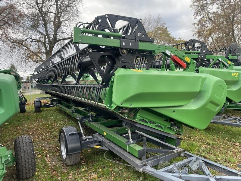 John Deere 735X - 谷物收割装置:图1 John Deere 735X - 谷物收割装置:图1