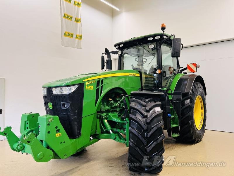 John Deere 8295R - 拖拉机:图1 John Deere 8295R - 拖拉机:图1