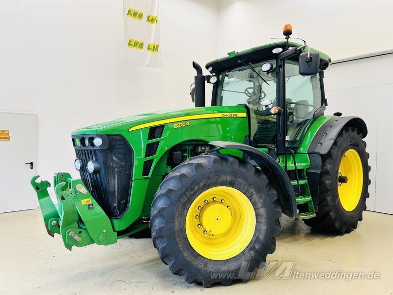 John Deere 8320R - 拖拉机:图1 John Deere 8320R - 拖拉机:图1