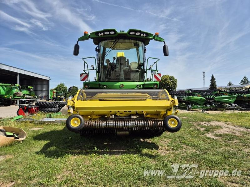 John Deere 8600i - 饲料收割机:图2 John Deere 8600i - 饲料收割机:图2