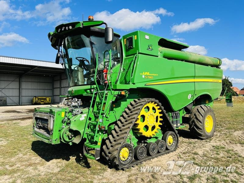 John Deere S780i ProDrive - 联合收割机:图1 John Deere S780i ProDrive - 联合收割机:图1