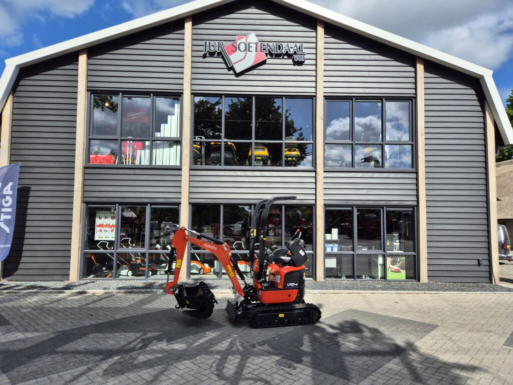 KUBOTA U10-5 - 小型挖掘机:图1 KUBOTA U10-5 - 小型挖掘机:图1