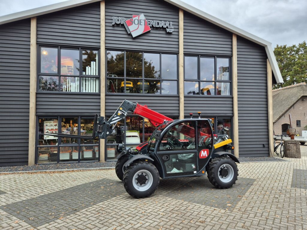 MAGNI TH 3.6 - 伸缩臂叉装车:图1 MAGNI TH 3.6 - 伸缩臂叉装车:图1