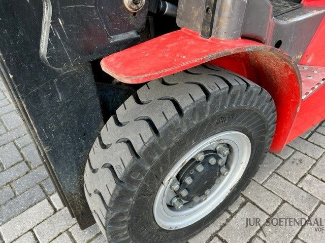 MANITOU MI25D - 柴油叉车:图4 MANITOU MI25D - 柴油叉车:图4