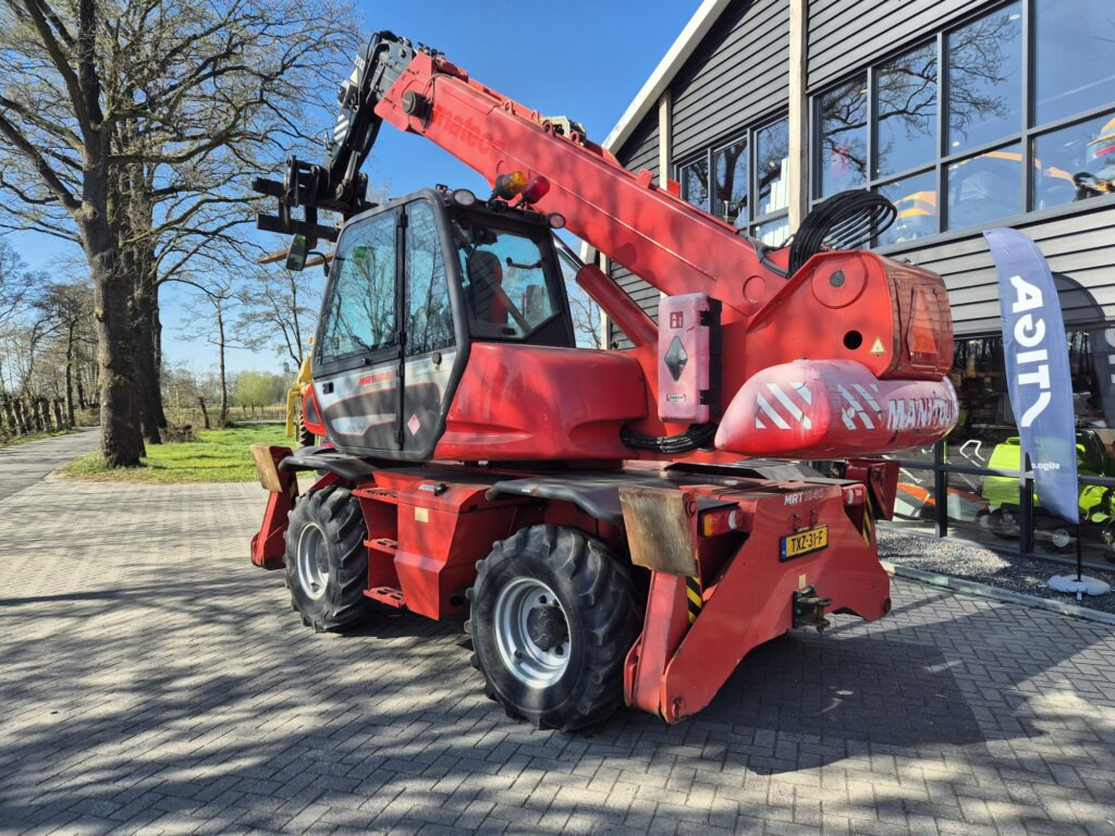 MANITOU MRT 1840 easy - 伸缩臂叉装车:图2 MANITOU MRT 1840 easy - 伸缩臂叉装车:图2