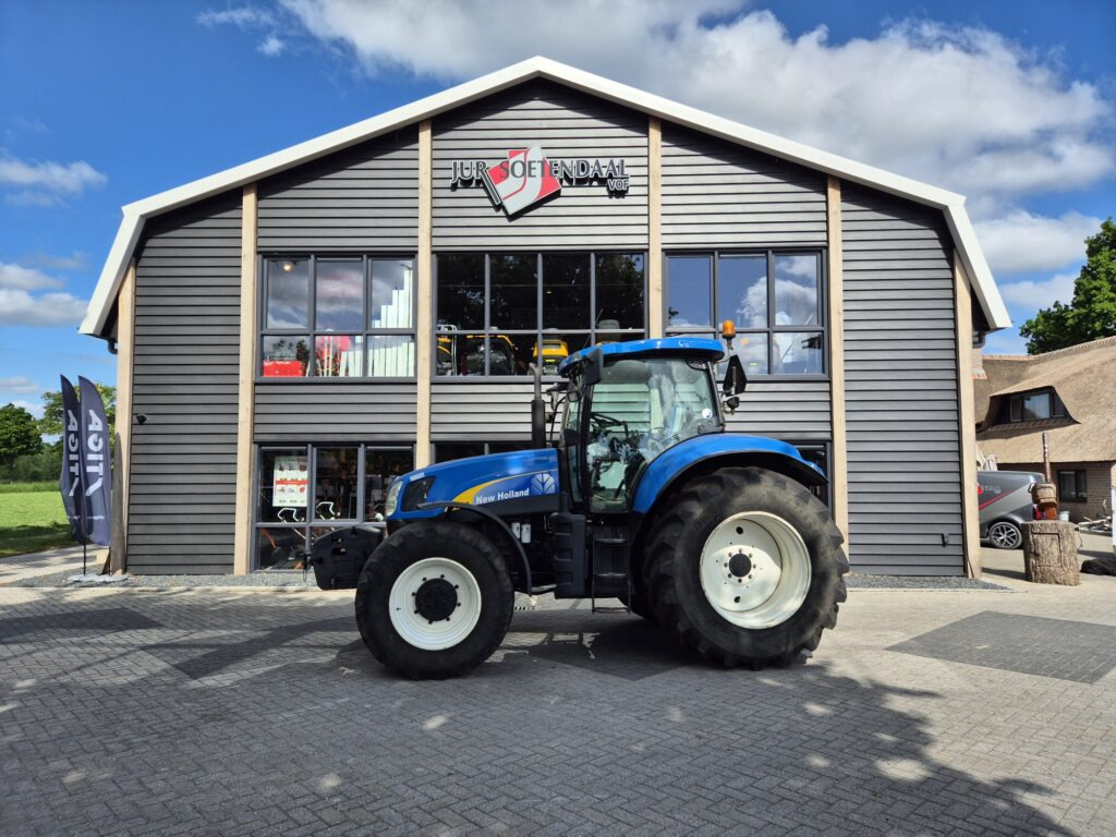 NEW HOLLAND T6080 - 拖拉机:图1 NEW HOLLAND T6080 - 拖拉机:图1