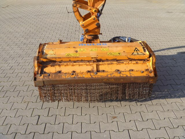 吊臂式割草机 Unimog Aufbaumulcher Gilbers U400ST06EMP：图7