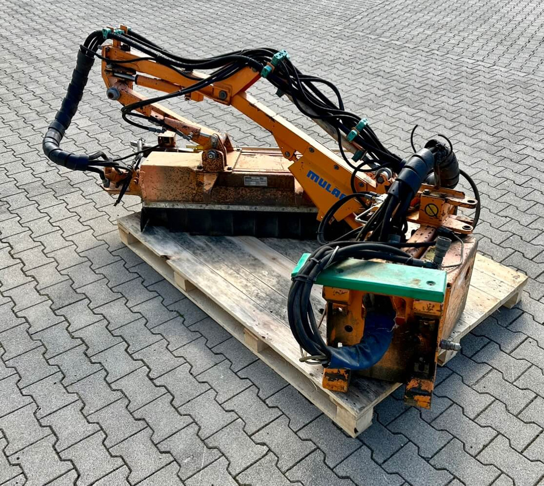 Unimog Randstreifenmulcher Mulag MRK 300 - 边缘割草机:图5 Unimog Randstreifenmulcher Mulag MRK 300 - 边缘割草机:图5