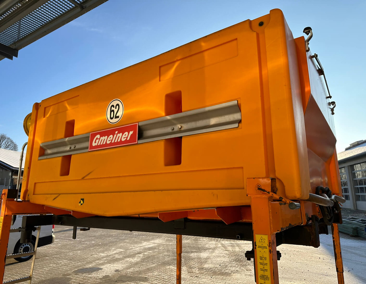 Unimog Salzstreuer Gmeiner 4000TCFS - 撒沙机/ 撒盐机:图4 Unimog Salzstreuer Gmeiner 4000TCFS - 撒沙机/ 撒盐机:图4