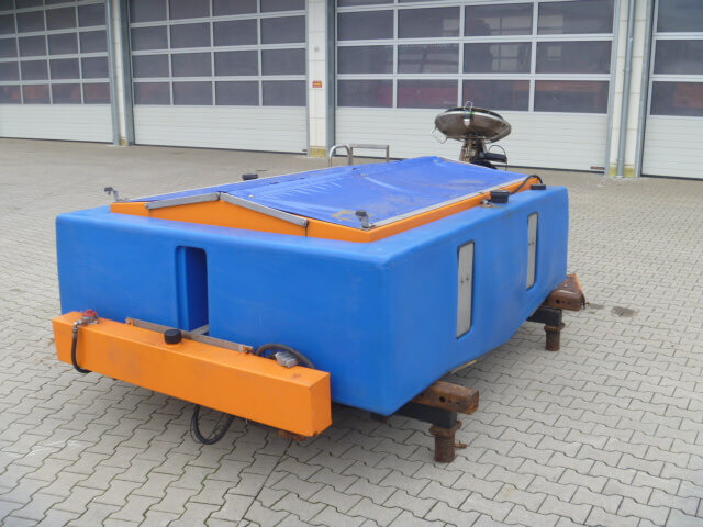 Unimog Salzstreuer Gmeiner STA2500TC FS - 撒沙机/ 撒盐机:图2 Unimog Salzstreuer Gmeiner STA2500TC FS - 撒沙机/ 撒盐机:图2