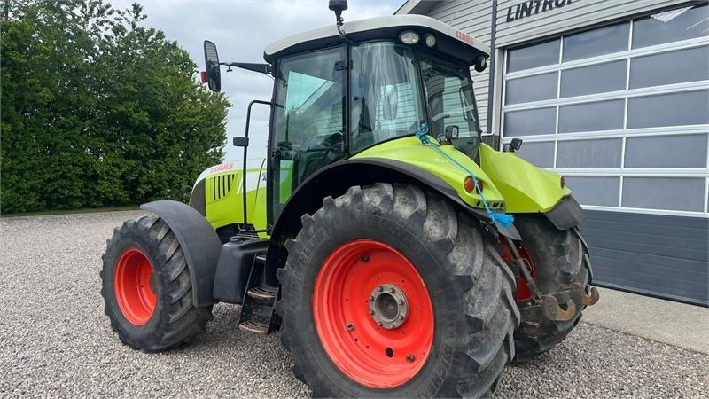 Claas Arion 630C Med frontlift - 拖拉机:图3 Claas Arion 630C Med frontlift - 拖拉机:图3