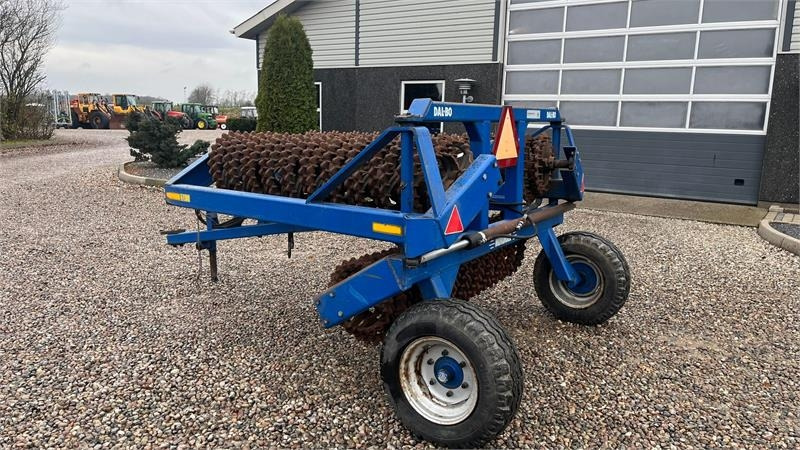 Dal-Bo Minimax 630 Med Crosskrill-ringe - 农场碾压机:图5 Dal-Bo Minimax 630 Med Crosskrill-ringe - 农场碾压机:图5