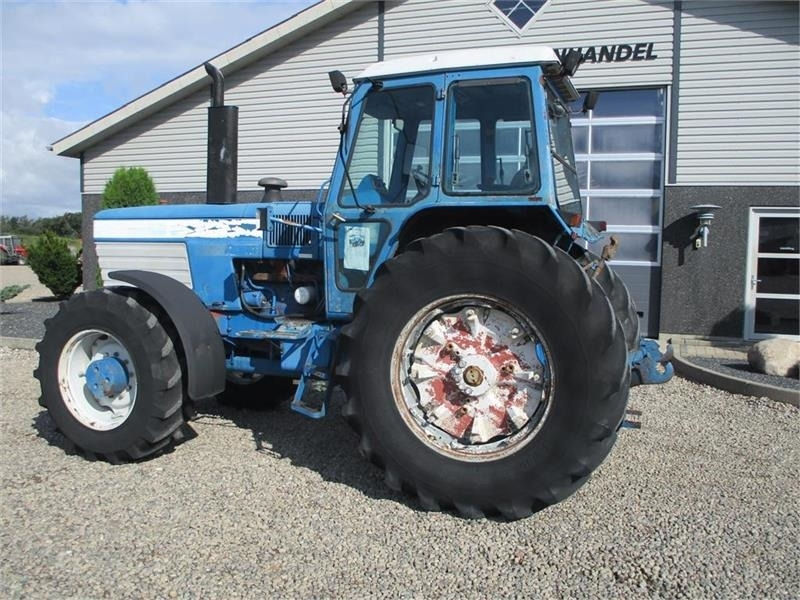 Ford TW 25 Regulær - 拖拉机:图2 Ford TW 25 Regulær - 拖拉机:图2
