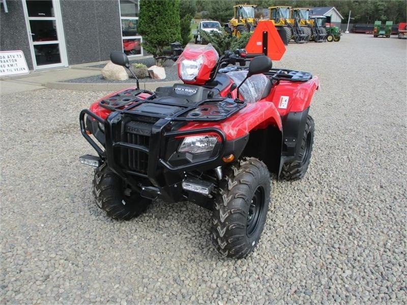 Honda TRX 520 FA Traktor. STORT LAGER AF HONDA ATV. Vi h - 拖拉机:图3 Honda TRX 520 FA Traktor. STORT LAGER AF HONDA ATV. Vi h - 拖拉机:图3