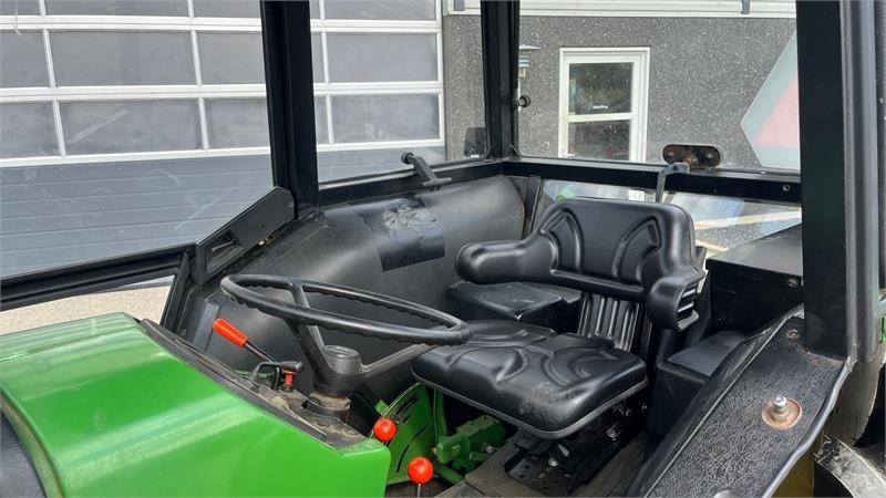 John Deere 2040 Med nye dæk hele vejen rundt  - 拖拉机:图5 John Deere 2040 Med nye dæk hele vejen rundt  - 拖拉机:图5