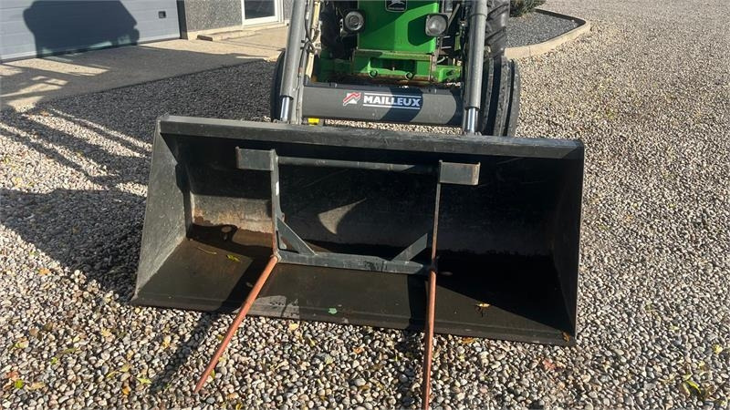 John Deere 2850 Med frontlæsser - 拖拉机:图4 John Deere 2850 Med frontlæsser - 拖拉机:图4