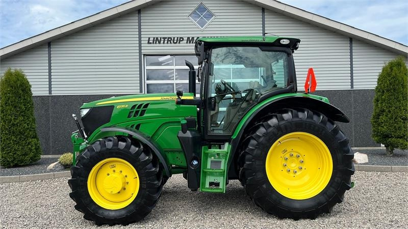 John Deere 6135R Krybegear, frontlift, TLS Affjedret foraksel - 拖拉机:图1 John Deere 6135R Krybegear, frontlift, TLS Affjedret foraksel - 拖拉机:图1