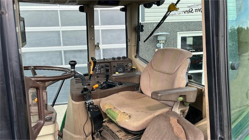 John Deere 6910 Auto Quad II-TLS Med frontlæsser - 拖拉机:图5 John Deere 6910 Auto Quad II-TLS Med frontlæsser - 拖拉机:图5