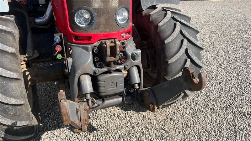 Massey Ferguson 7499 DYNA VT Med frontlift - 拖拉机:图4 Massey Ferguson 7499 DYNA VT Med frontlift - 拖拉机:图4