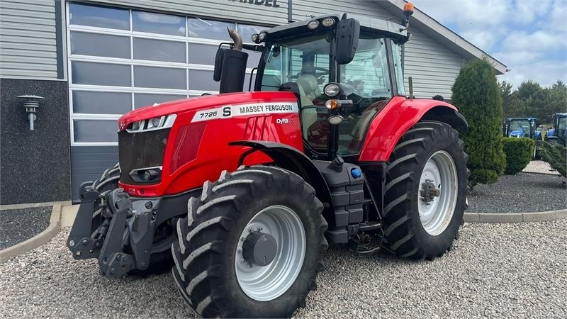 Massey Ferguson 7726 S DynaVT Med frontlift - 拖拉机:图2 Massey Ferguson 7726 S DynaVT Med frontlift - 拖拉机:图2