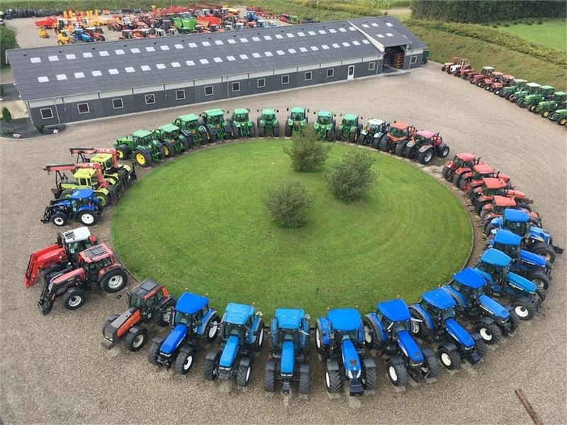 拖拉机 New Holland 7740 SLE Turbo Med frontlæsser og frontlift.：图17