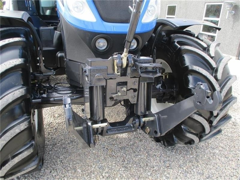 New Holland T7.230 AutoCommand, meget velholdt traktor - 拖拉机:图5 New Holland T7.230 AutoCommand, meget velholdt traktor - 拖拉机:图5