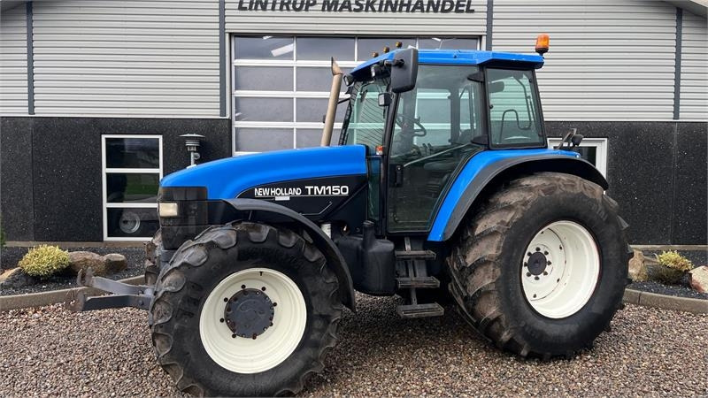 New Holland TM150 Med frontlift - 拖拉机:图1 New Holland TM150 Med frontlift - 拖拉机:图1