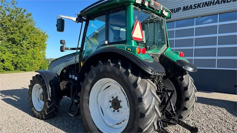Valtra T130 med 3.5ton frontlift - 拖拉机:图5 Valtra T130 med 3.5ton frontlift - 拖拉机:图5