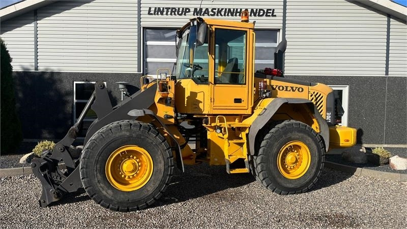 Volvo L70E Med hurtigskift og centralsmørring - 轮式装载机:图1 Volvo L70E Med hurtigskift og centralsmørring - 轮式装载机:图1