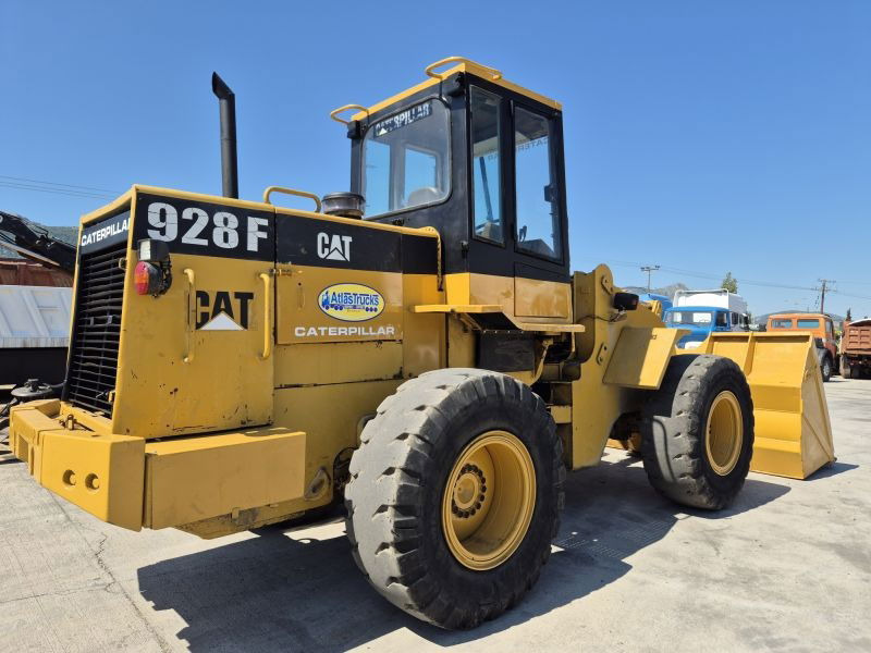 Caterpillar CAT 928F - 轮式装载机:图1 Caterpillar CAT 928F - 轮式装载机:图1